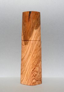 Olivenbaum Woodandform Pfeffermühle 3054